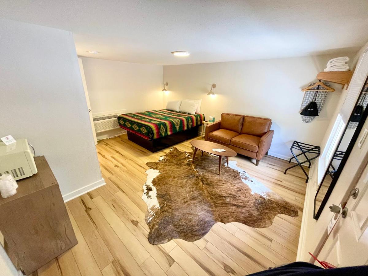 Frederick Motel Fredericksburg Dış mekan fotoğraf